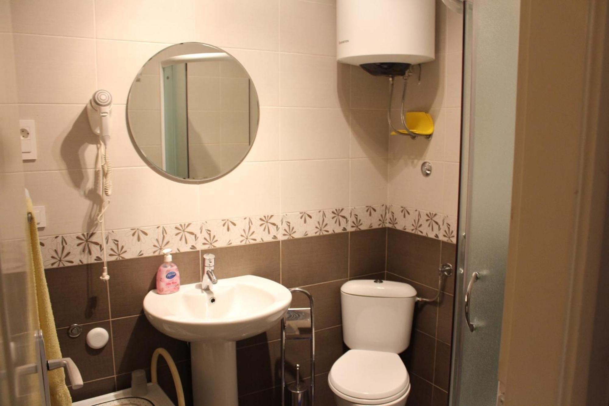 Apartmani I Sobe Goca Herceg Novi Dış mekan fotoğraf