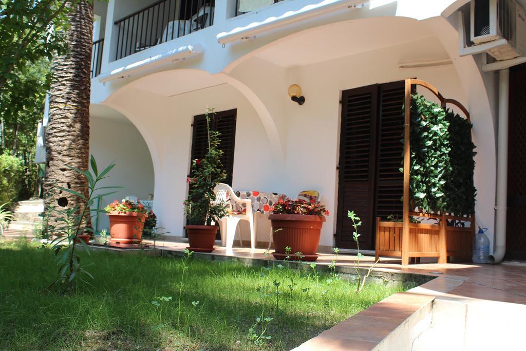 Apartmani I Sobe Goca Herceg Novi Dış mekan fotoğraf